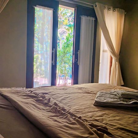 Three V Homestay Kuta  Exterior foto